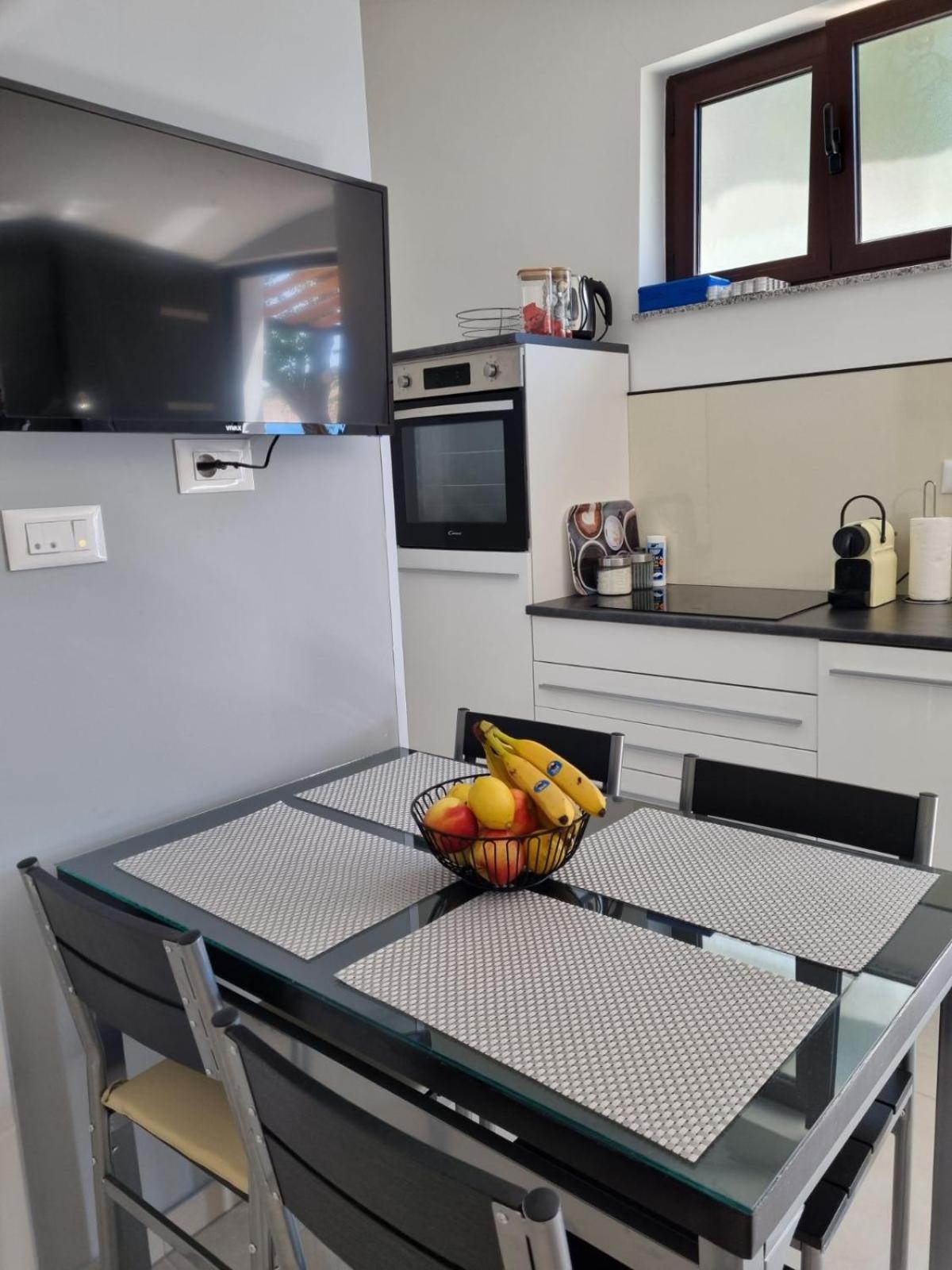 Apartman Ulrich Lukovo Esterno foto